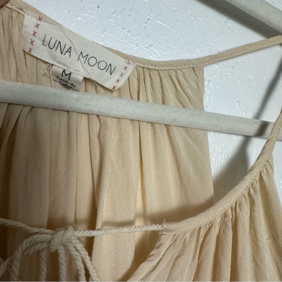 Luna Moon Rayon Bohemian Tassel Top - Picture 5 of 6